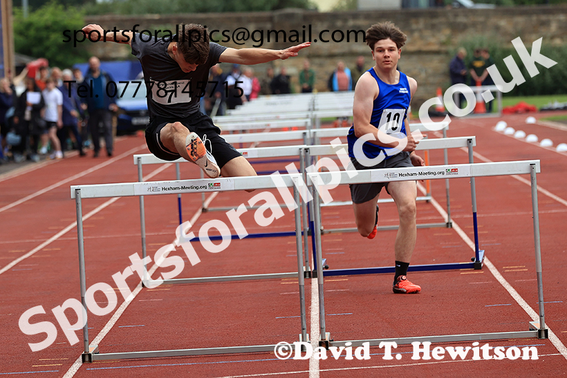 Boys hurdles, 2025 Northumberland Schools Track and Fields, Wentworth, Hexham. Photo: David T. Hewitson/Sports for All Pics